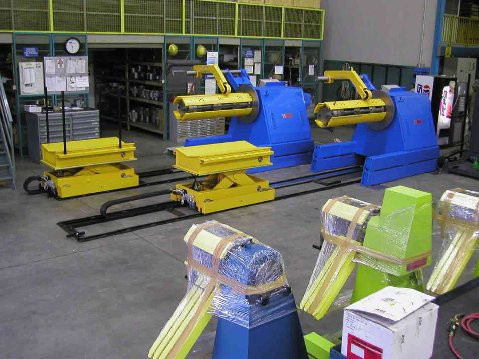 5 тонн автоматическое Decoiler для стальных катушек гидравлических