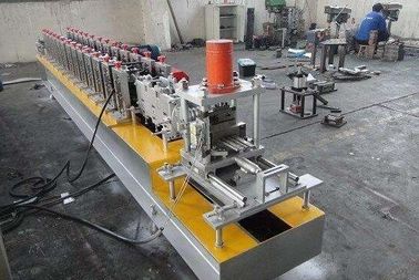 Сталь 3KW свертывает вверх дверь шторки 0.6mm формируя машину