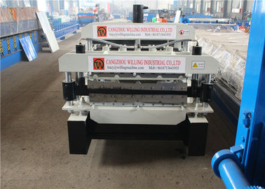 Дверь шторки ролика украшения 380v 50hz металла формируя управлять колеса шестерни машины