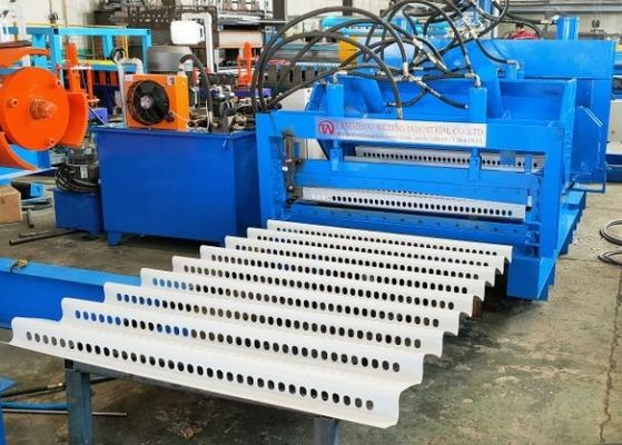 Амортизируйте крен усовика шоссе предотвращения столкновения 10mm формируя машину